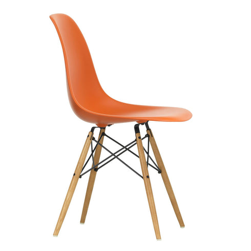 Cadeira Eames em Plástico DSW / Base maple